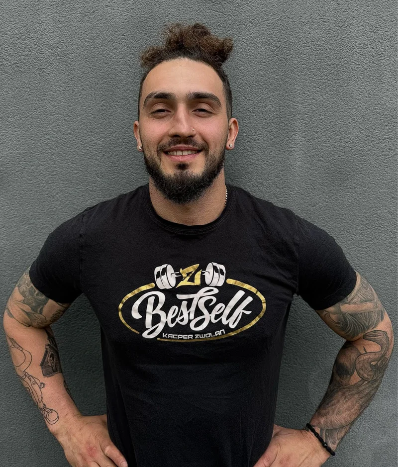 Kacper Zwolan — Trener Personalny, Założyciel